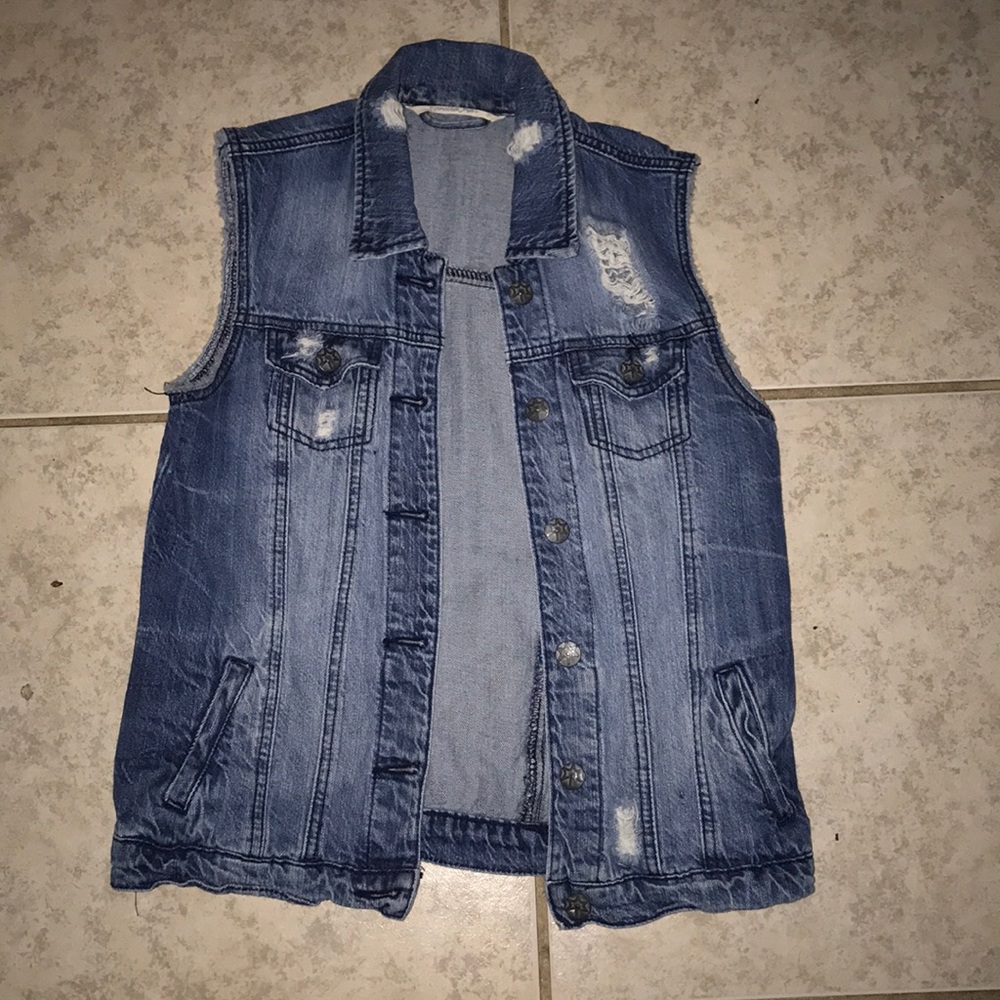 Jean vest with holes